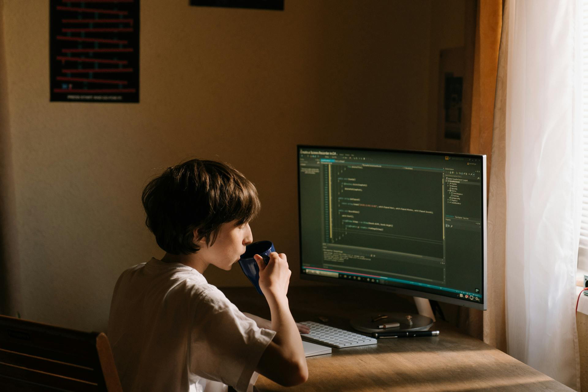 لماذا يجب أن تبدأ بتعلم Laravel 12 الآن؟ مستقبل الويب